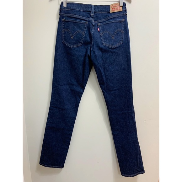 LEVI’s 414 Classic Straight Jeans | Size 26 - Picture 3 of 6